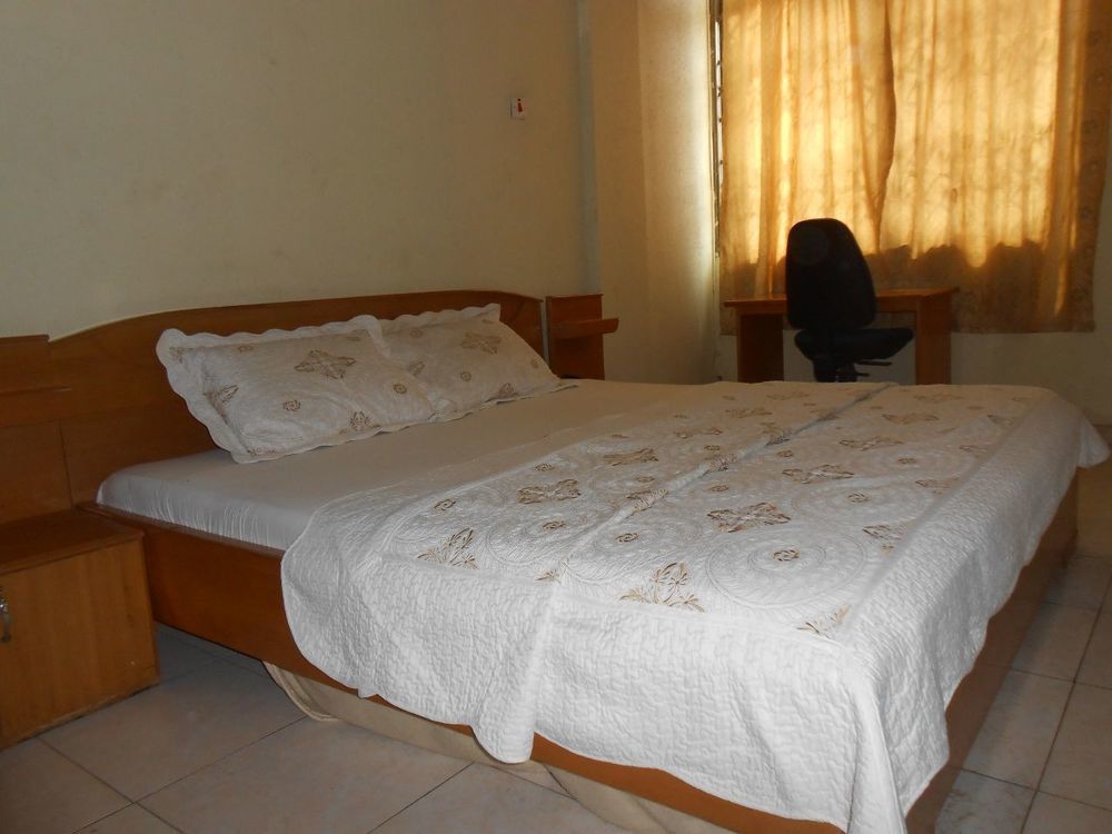 Nicolizy Hotel Accra Buitenkant foto